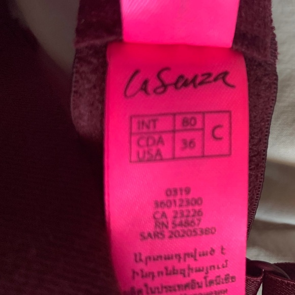 bra - Picture 2 of 3